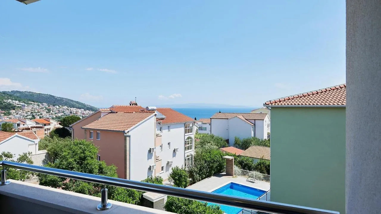 Apartment Adria Trogir