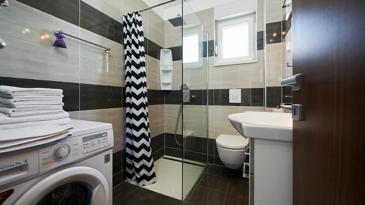 Apartment Adria Trogir